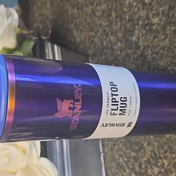 Stanley Purple FlipTop Mug - Picture 2 of 7